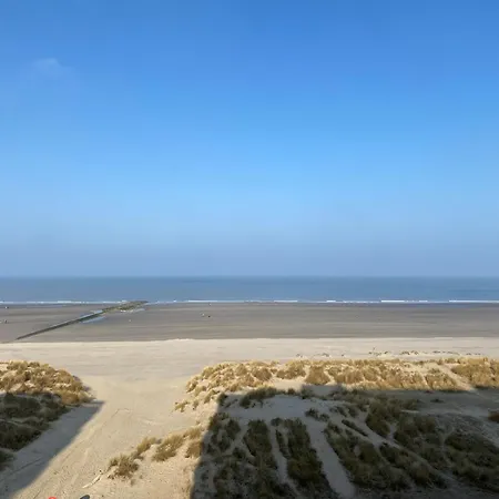 With Stunning Views, Cleaning Included * Nieuwpoort