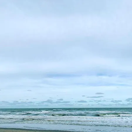 With Stunning Views, Cleaning Included Nieuwpoort